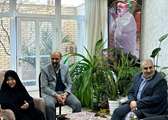 دیدار سرپرست بنیاد شهید استان اصفهان با خانواده‌های معزز شهیدان در شهرستان مبارکه